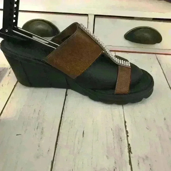 Gorgeous Skechers‎ Wedges Size 8 - Picture 4 of 6